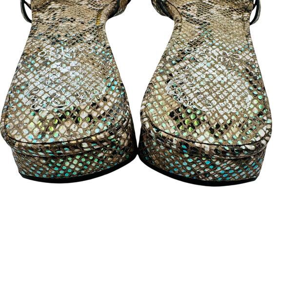 Vince Camuto Metallic Snake Embossed Strappy Slip On Sandals Women's Size 8.5 - Picture 4 of 9